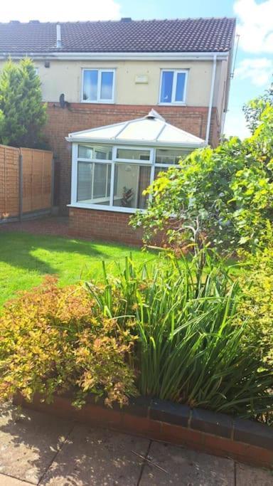 Modern Living In Hull Villa Kingston upon Hull Bagian luar foto